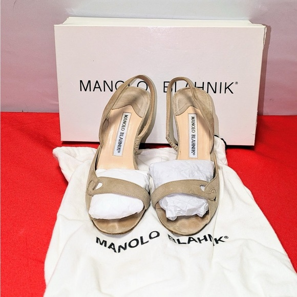 Manolo Blahnik Shoes - Vintage Manolo Blahnik Tan S. Velukid Heel